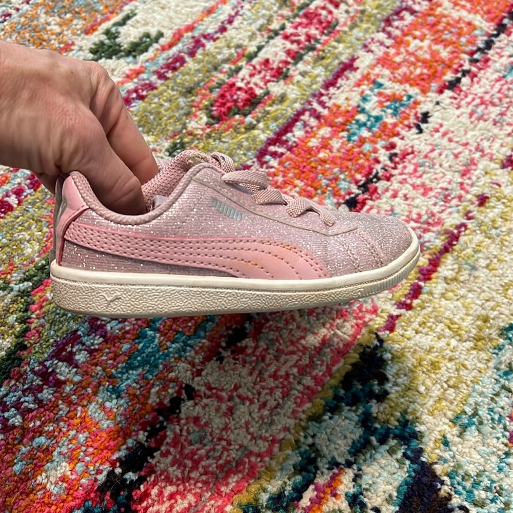Toddler size 8 adorable sparkly Puma sneakers, GUC